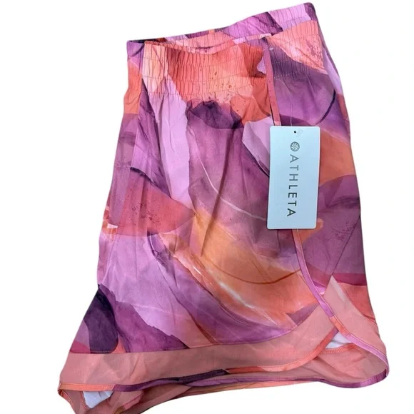 NWT Athleta printed mesh racer run shorts 4” in orange and pink size 1X - Picture 3 of 10